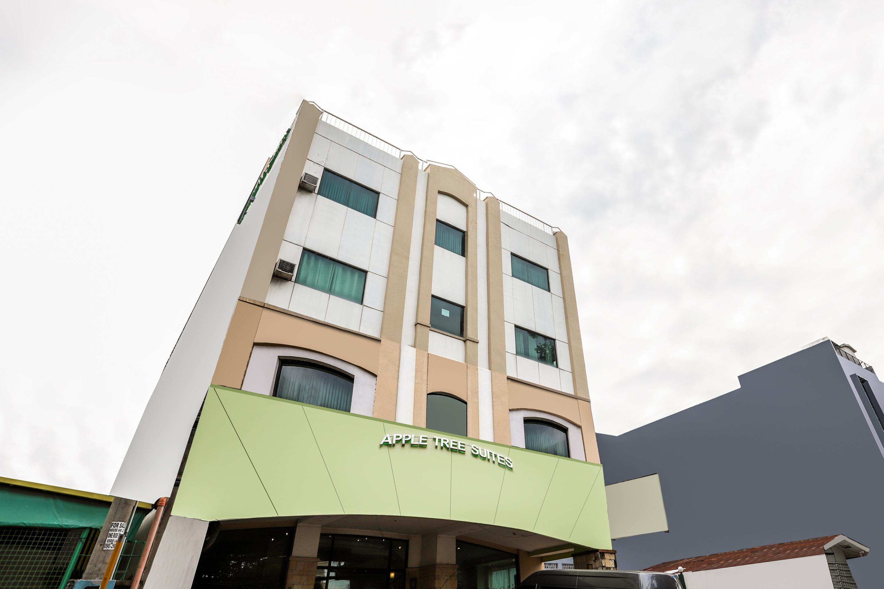Oyo 210 Apple Tree Suites Cebu Esterno foto