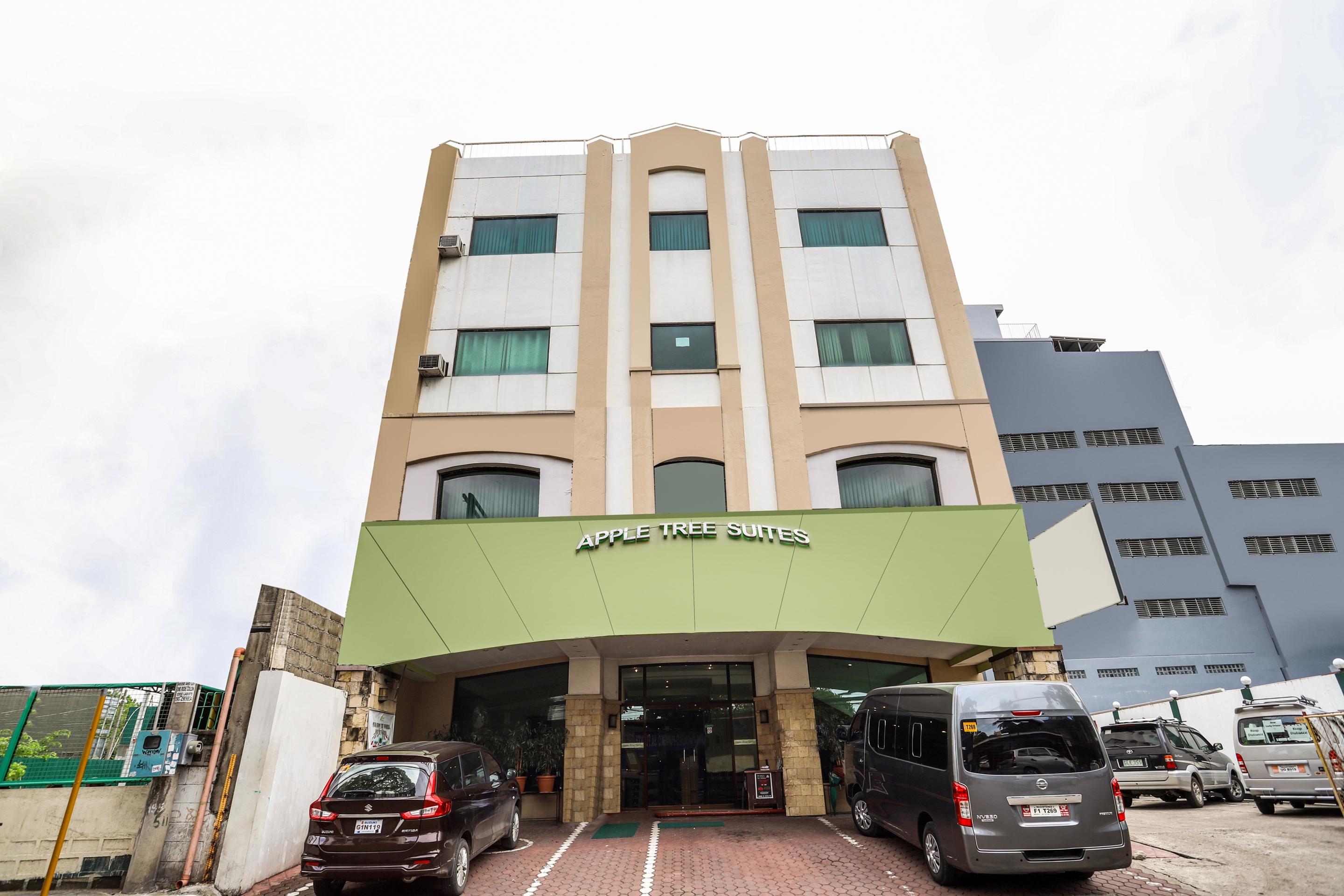 Oyo 210 Apple Tree Suites Cebu Esterno foto