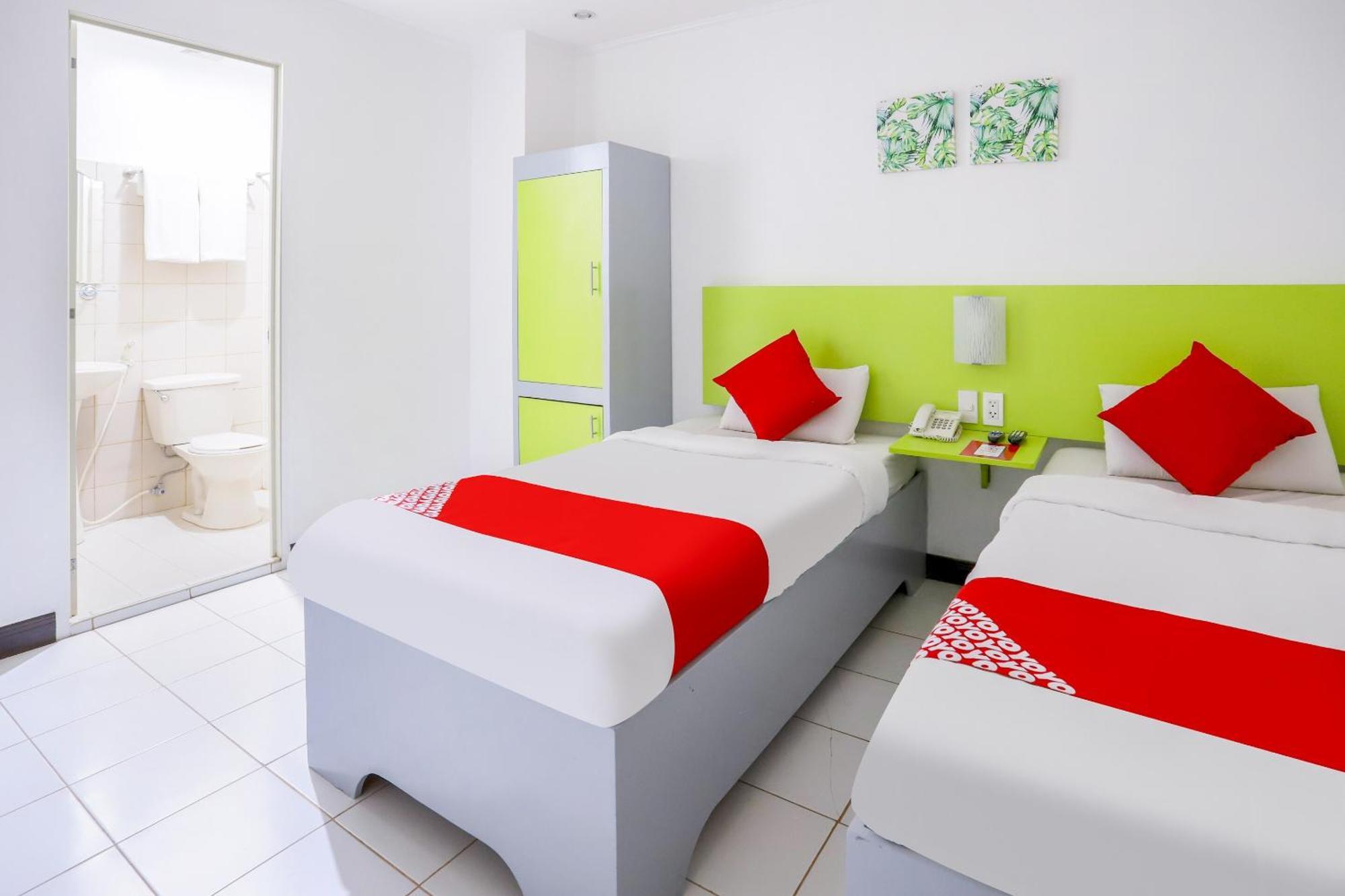 Oyo 210 Apple Tree Suites Cebu Esterno foto